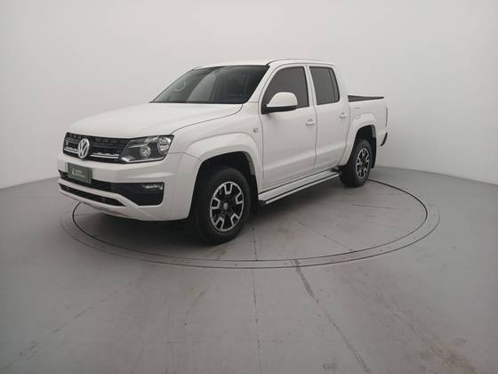 VOLKSWAGEN AMAROK 3.0 V6 TDI DIESEL COMFORTLINE CD 4MOTION AUTOMÁTICO